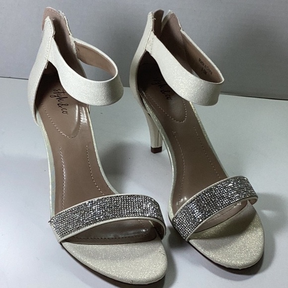 Phillys Two-Piece Evening Sandals - Picture 6 of 10